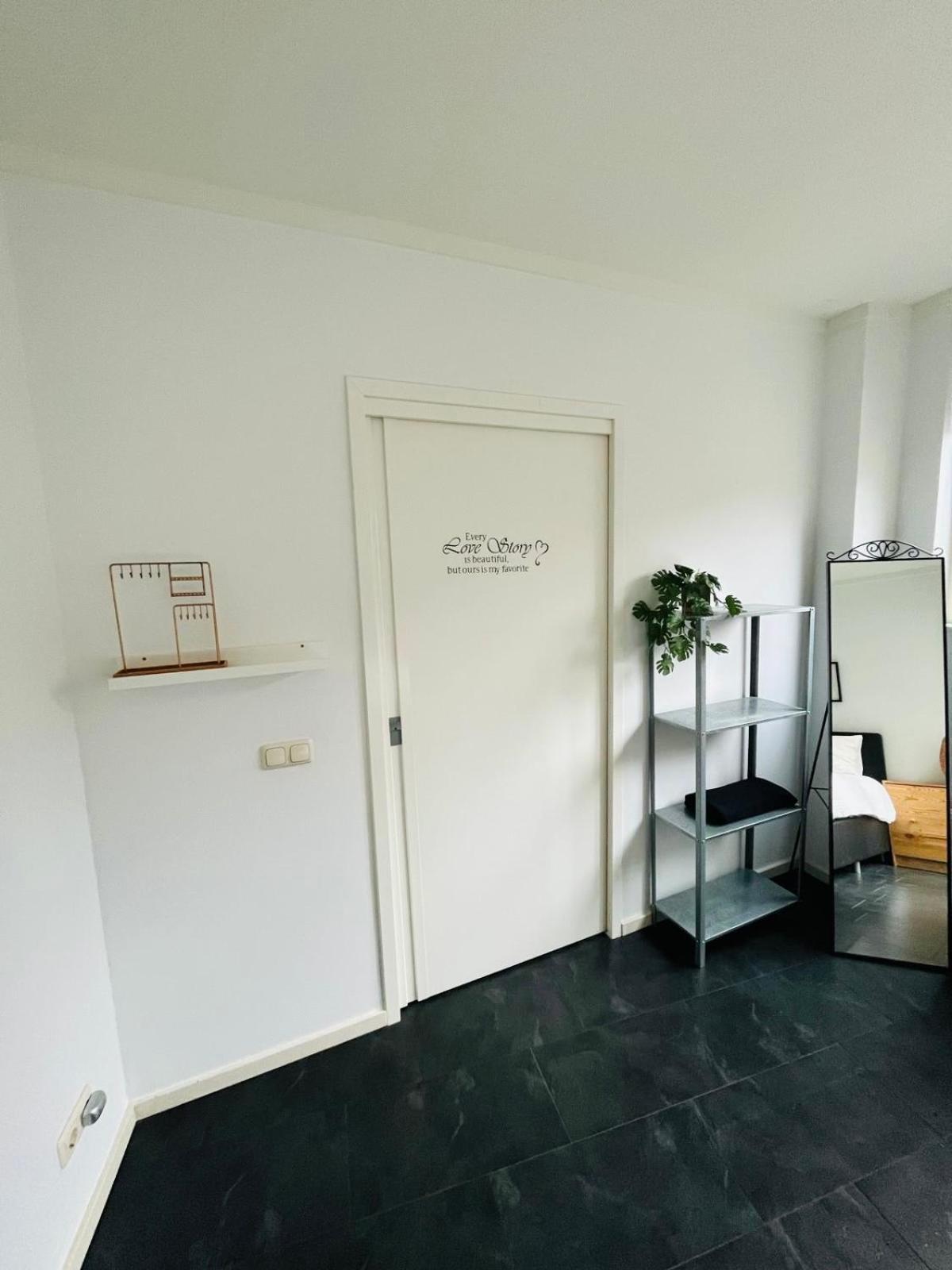 Aparthotel Le Provence Sneek Zewnętrze zdjęcie